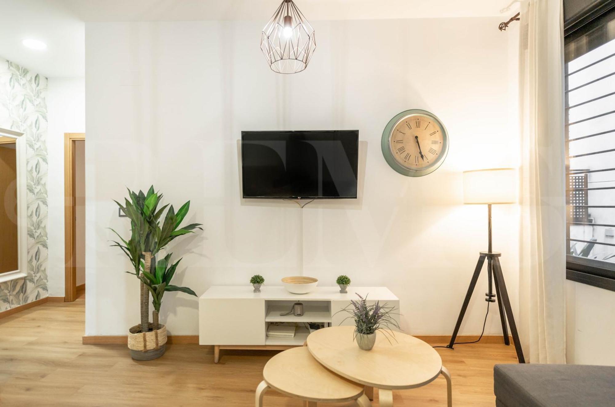 Relaxing With Parking - Center By Rems Apartment
